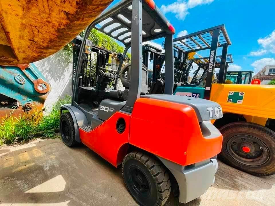 Toyota FB30-7 Carrelli elevatori elettrici