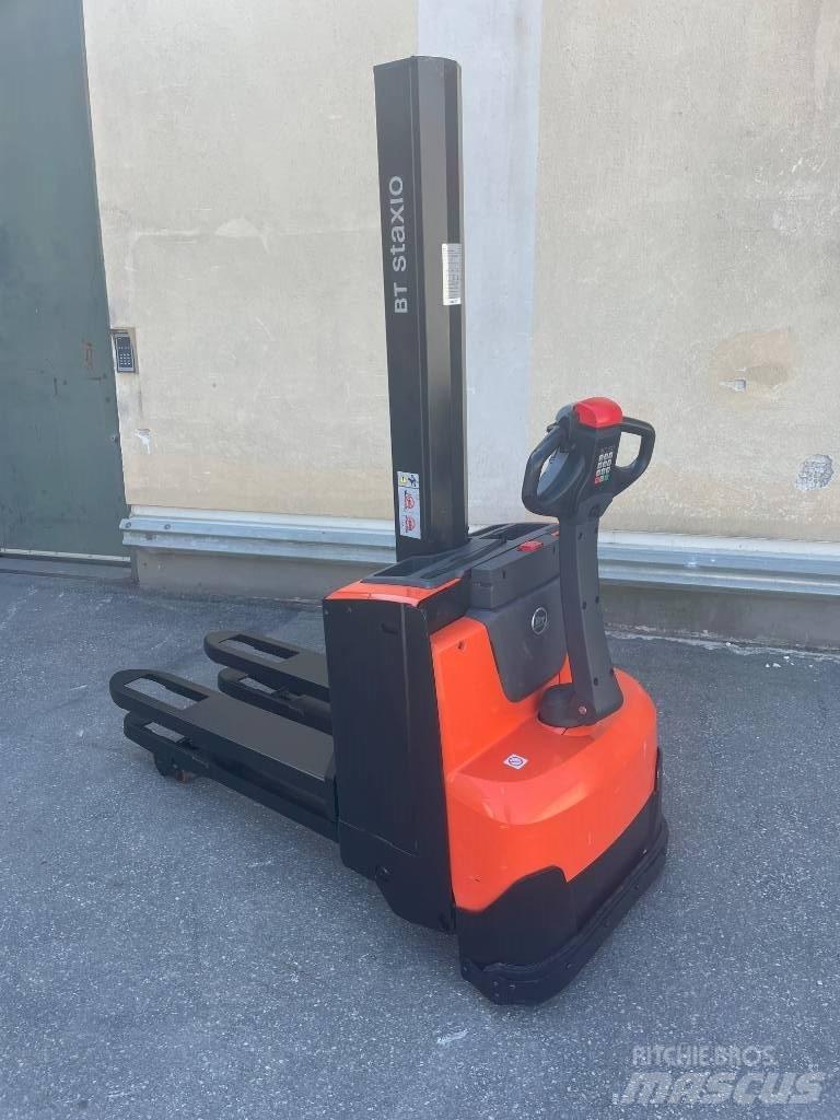 BT SWE080L Transpallet uomo a terra