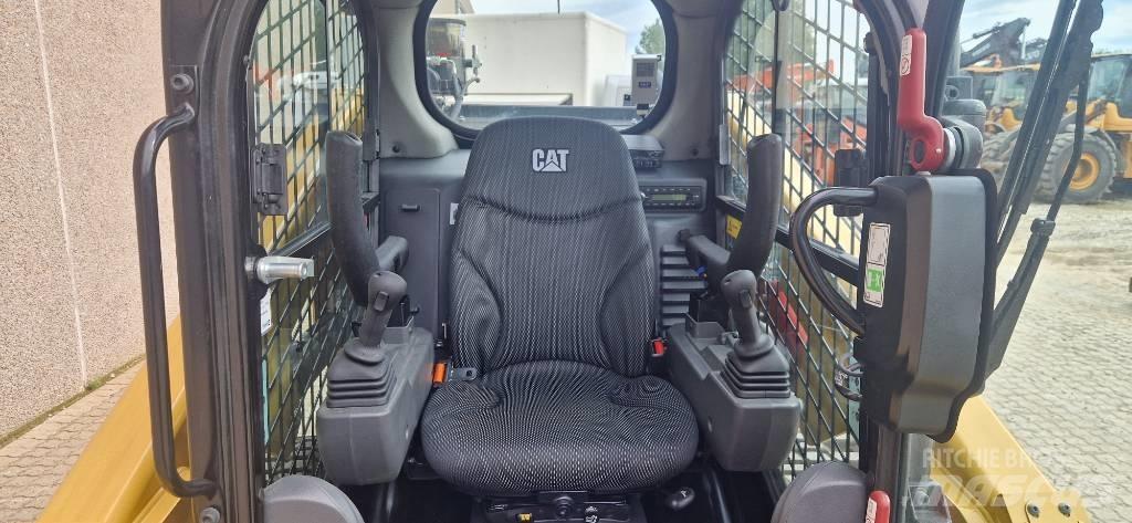 CAT 279D3 Mini Pale Gommate
