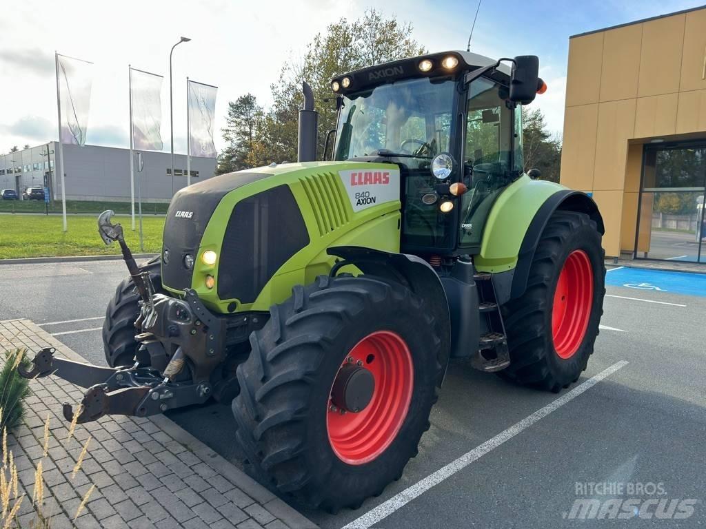 CLAAS Axion 840 Trattori