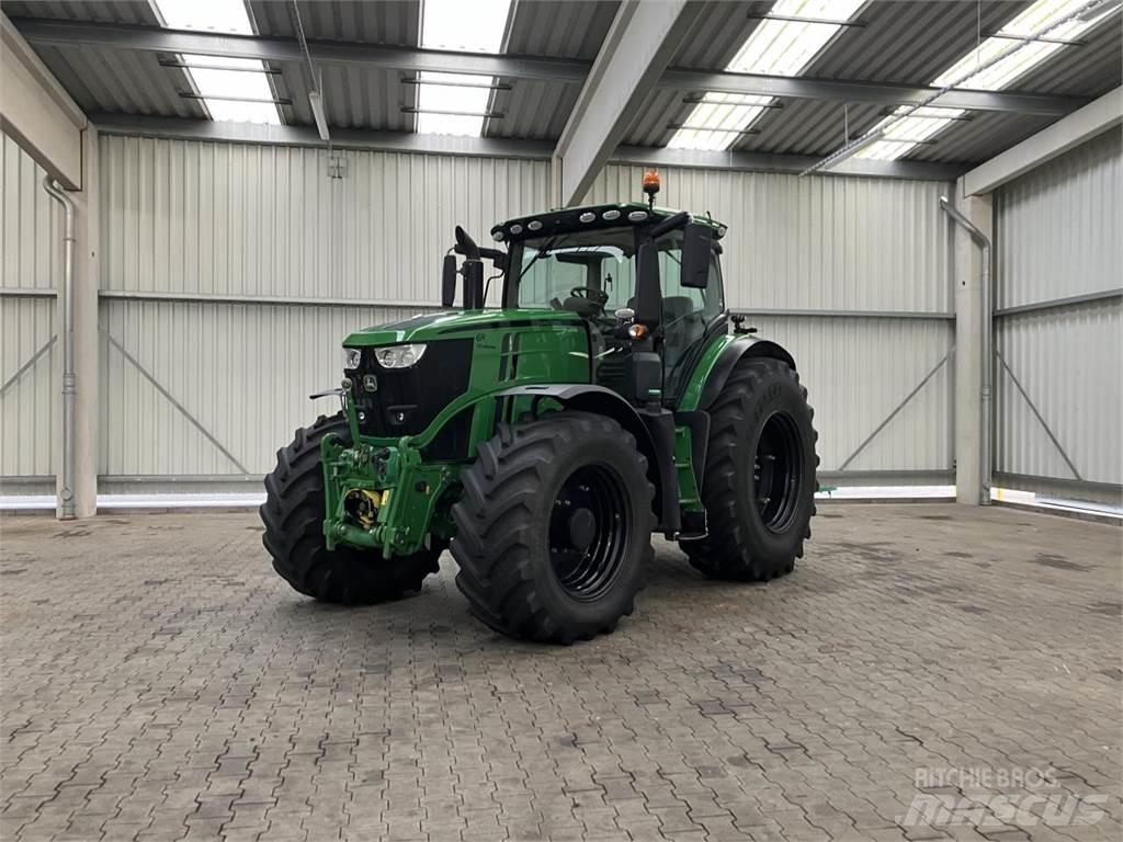 John Deere 6250R Trattori