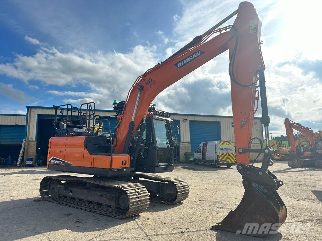 Doosan DX140 LC-7 Escavatori cingolati