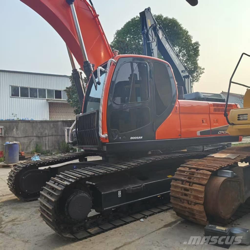 Doosan DX 300 LC Escavatori cingolati