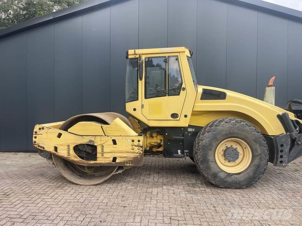 Bomag Bw 213 Rulli gommati