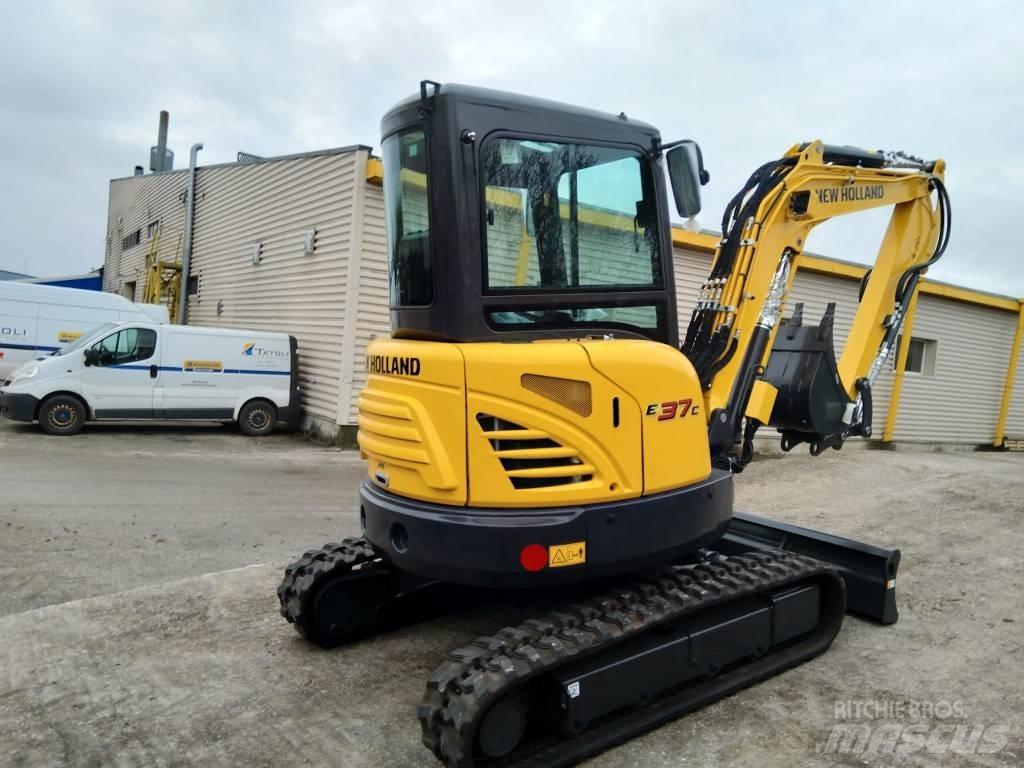 New Holland E37C Miniescavatori