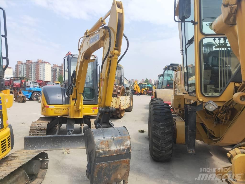 Komatsu PC56-7 Escavatori cingolati