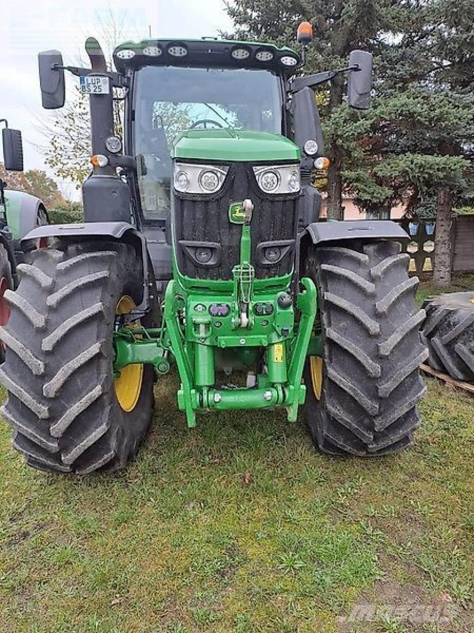 John Deere 6r250 Trattori