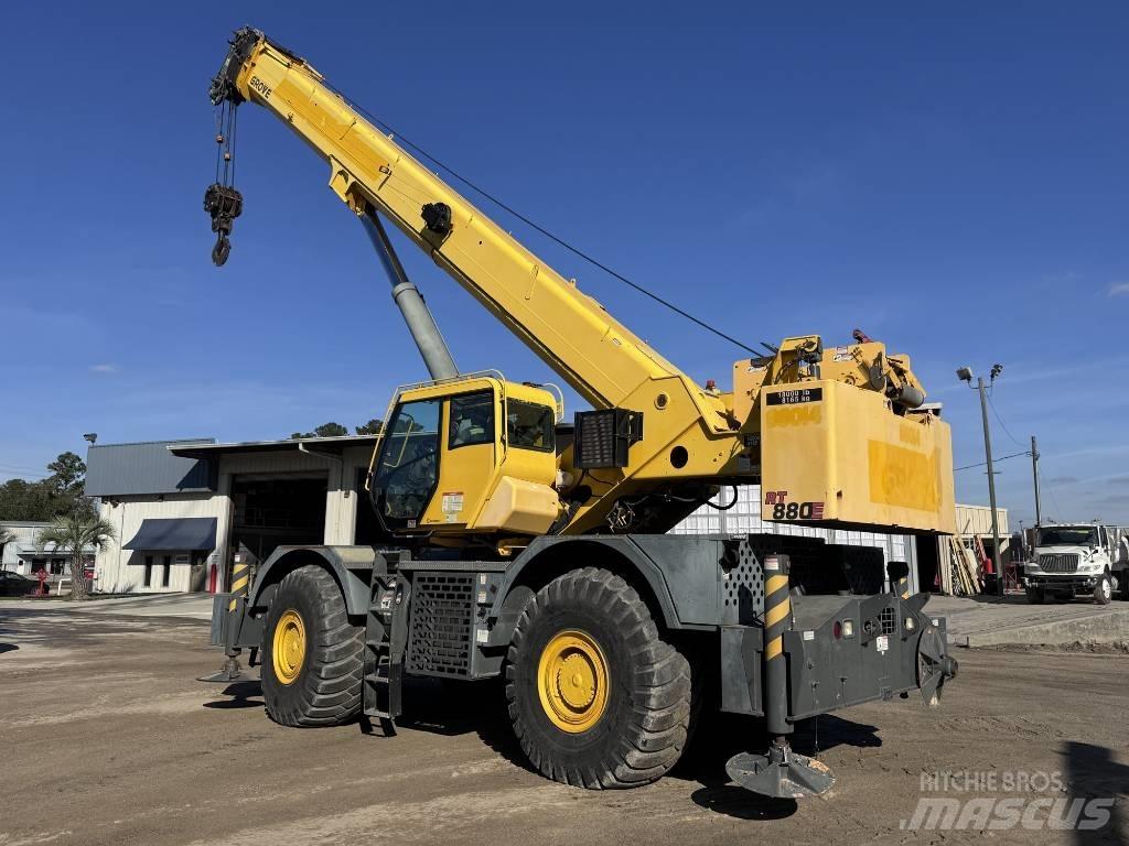 Grove RT 880 E Gru per terreni difficili