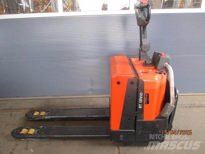 BT LPE 200-6 Carrelli elevatori bassi a piattaforma
