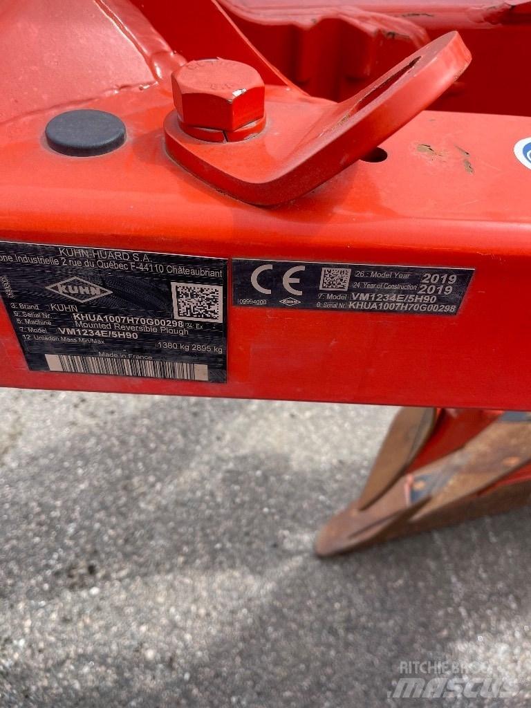 Kuhn Vari-Master 123 Aratri reversibili