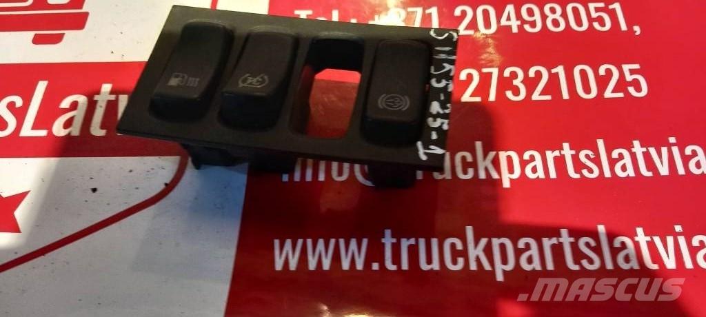 Scania R 420.   1741914 Cabine e interni