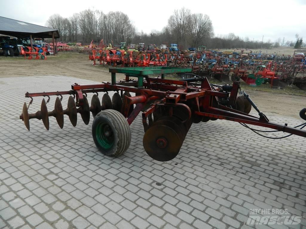 Kverneland 2*16 Erpici a dischi