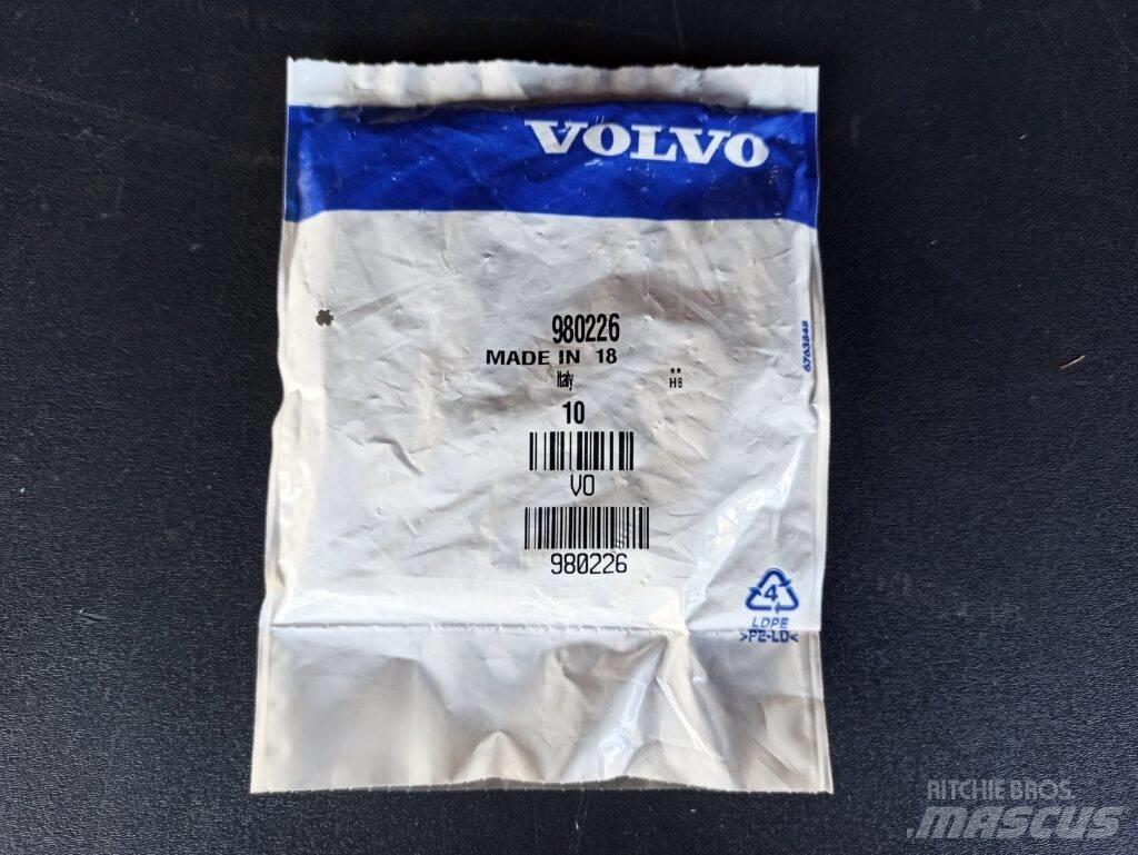 Volvo STUD 980226 Trasporto - Altro