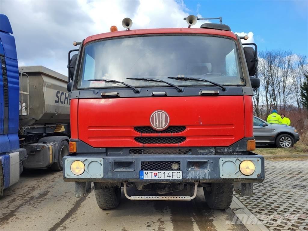 Tatra T 815 8X8 Camion ribaltabili