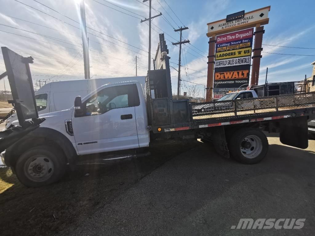 Ford F 550 XLT Camion con sponde ribaltabili