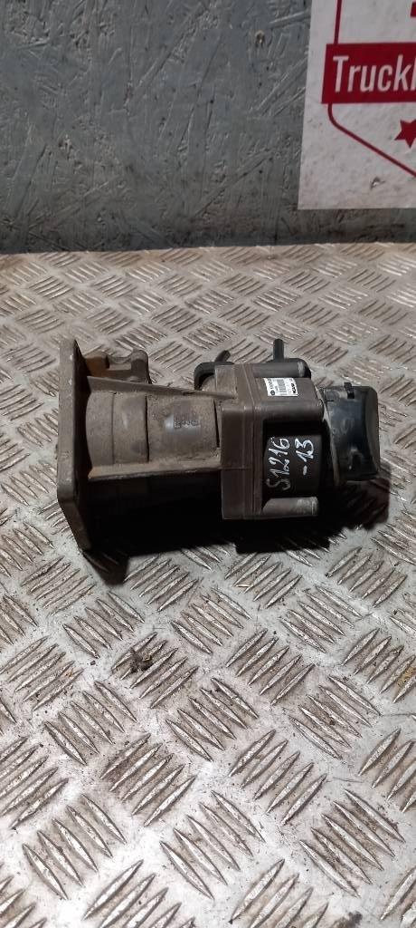 Scania R 440   1942899 Freni