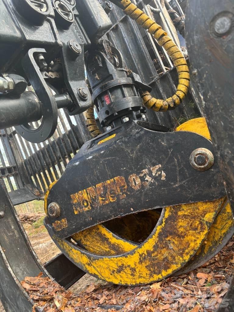 Ponsse BUFFALO AF 8W Forwarder