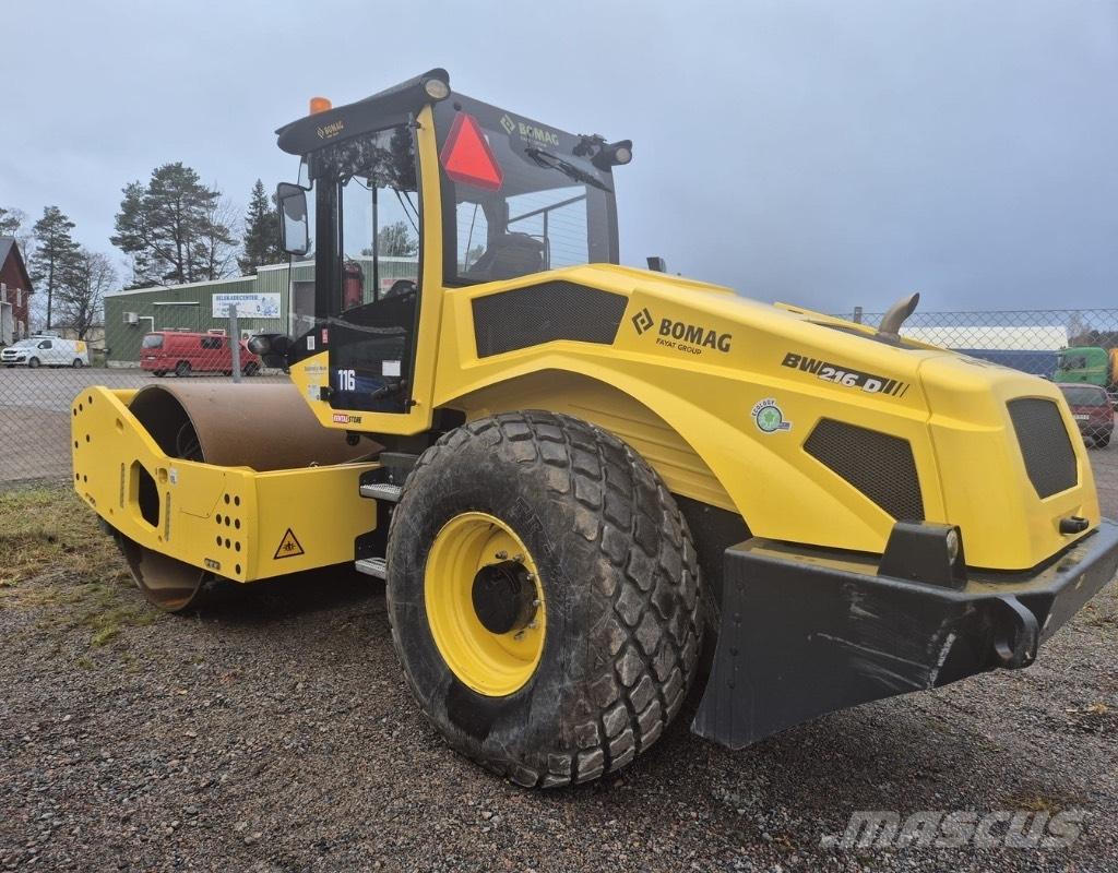 Bomag BW216D-5 Rulli monotamburo