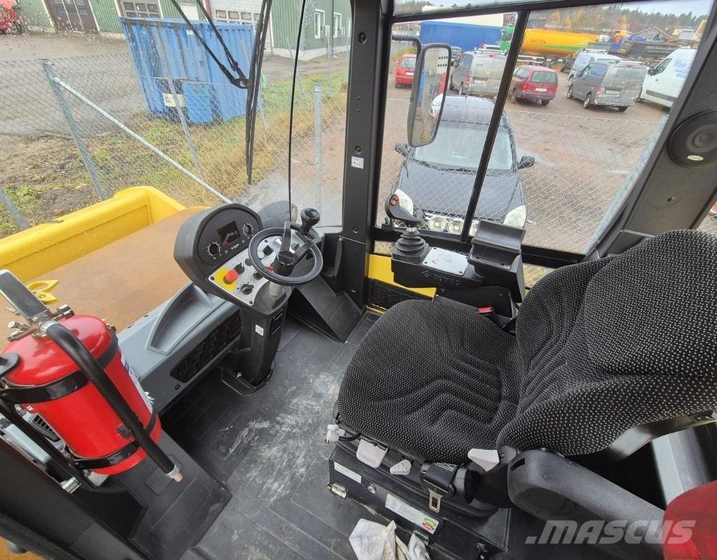 Bomag BW216D-5 Rulli monotamburo