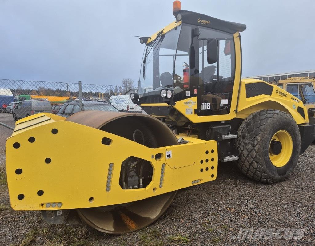 Bomag BW216D-5 Rulli monotamburo