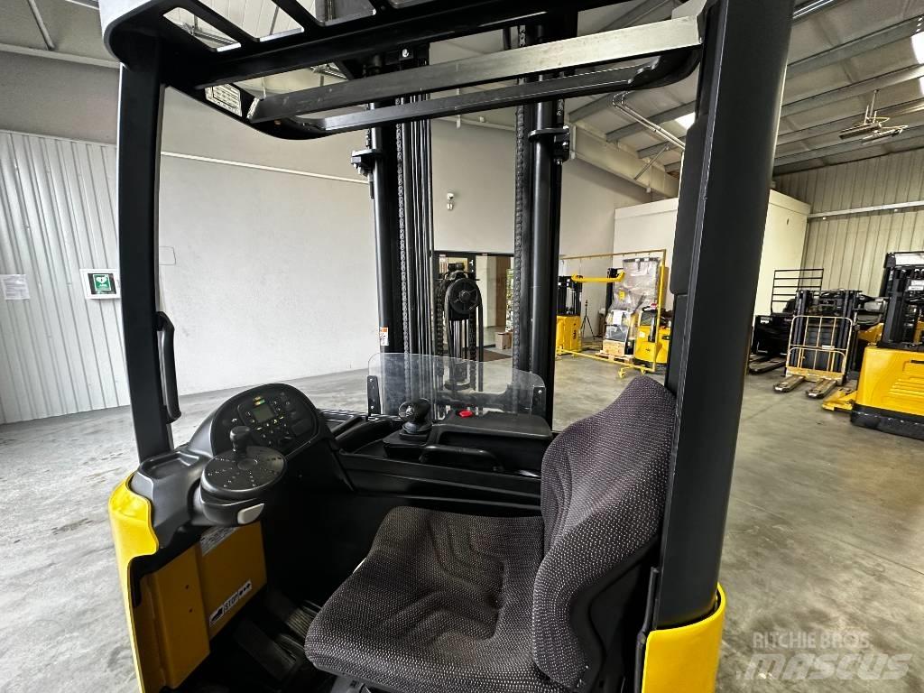 Yale MR16 Carrello retrattile