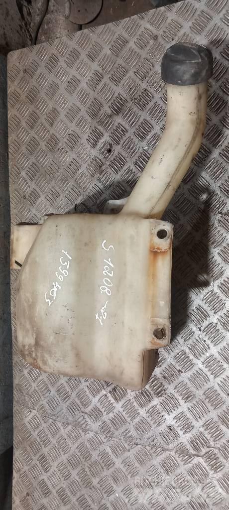 Scania 94 D.   1399463 Cabine e interni