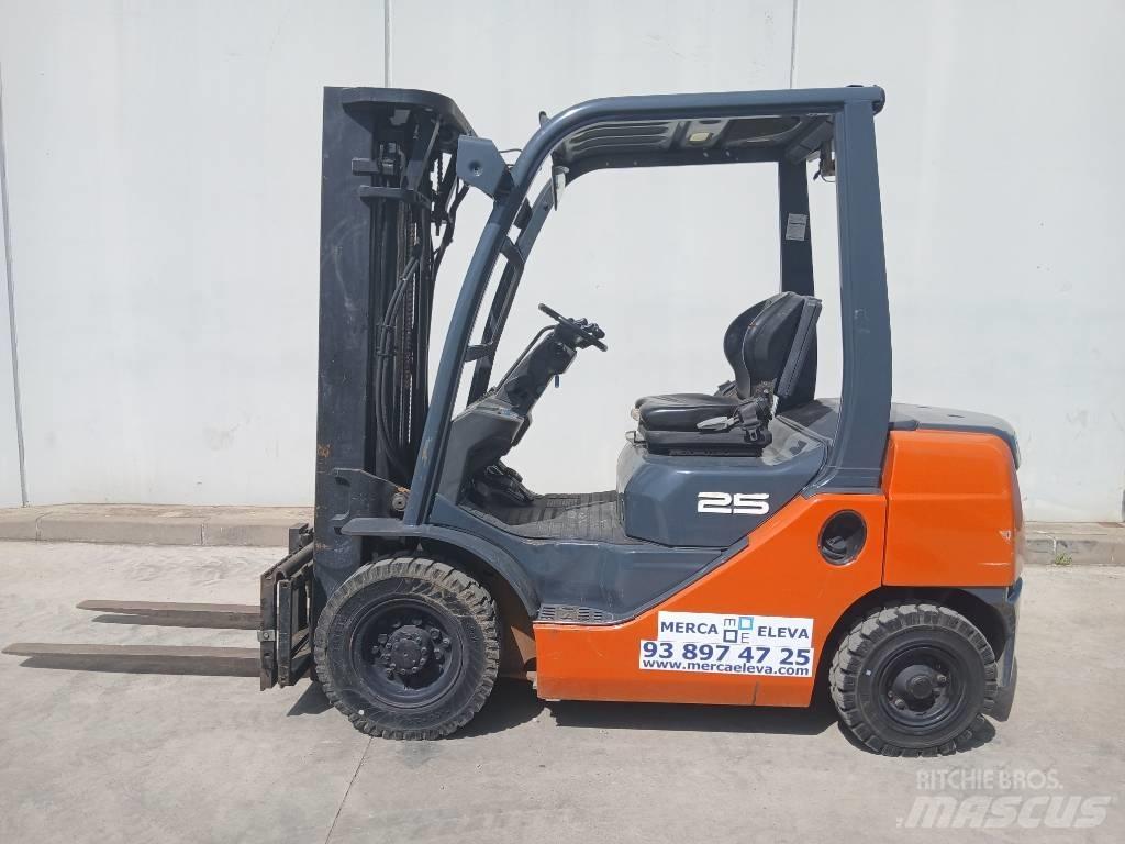 Toyota 02-8FDF25 Carrelli elevatori diesel