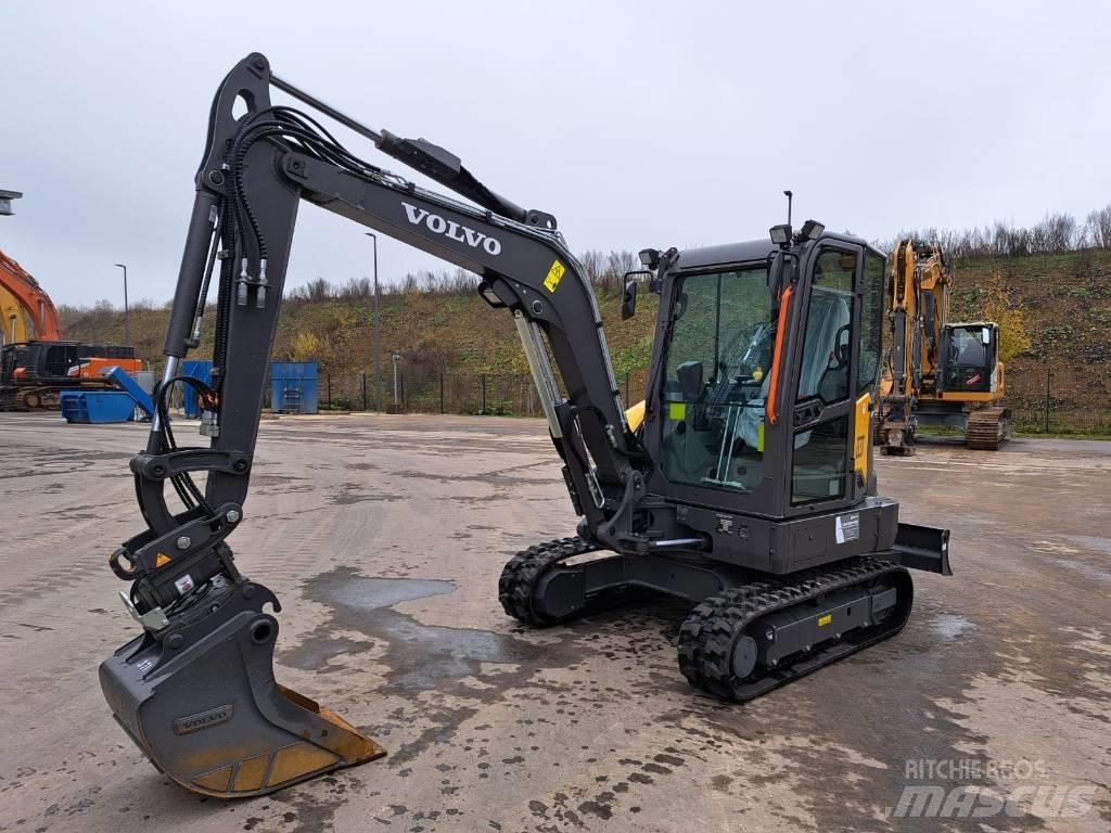 Volvo EC 37 F Miniescavatori
