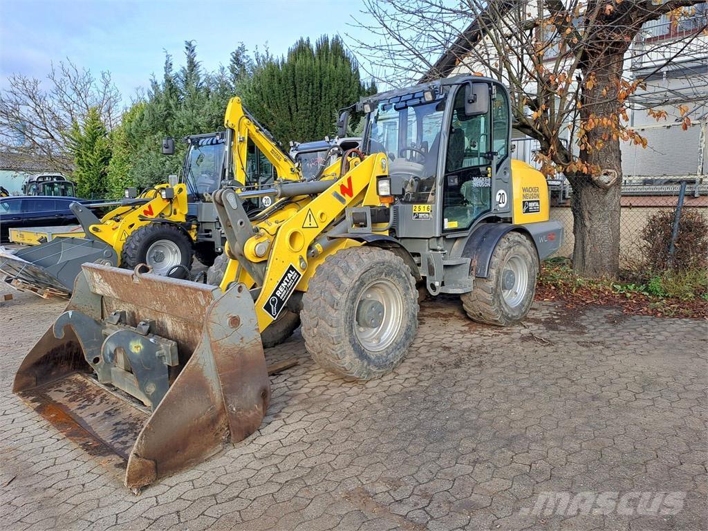 Wacker Neuson WL70 Pale gommate