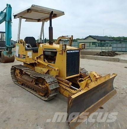 Komatsu D 20 A-6 Dozer cingolati
