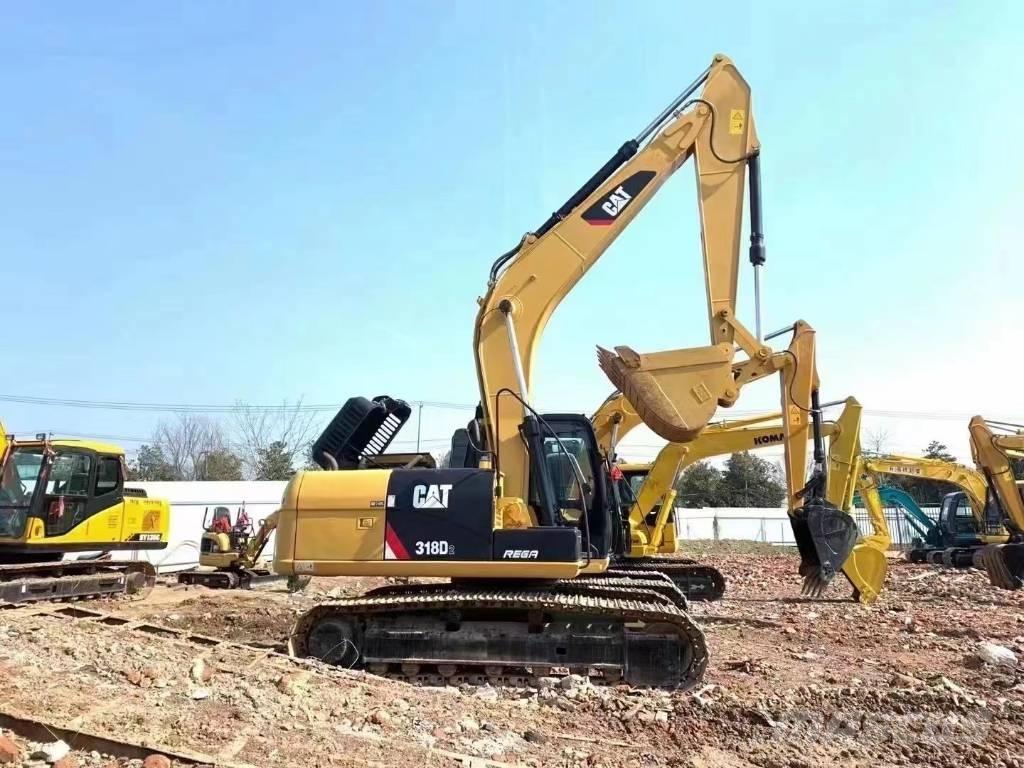 CAT 318d Escavatori cingolati