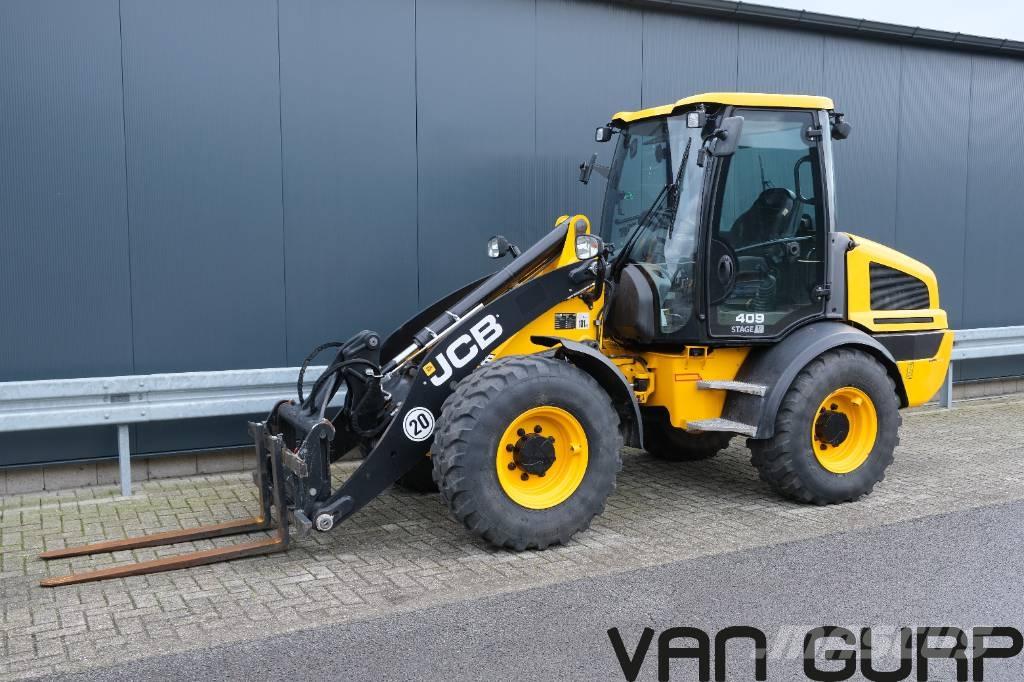 JCB 409 | 2023 | 432h Pale gommate
