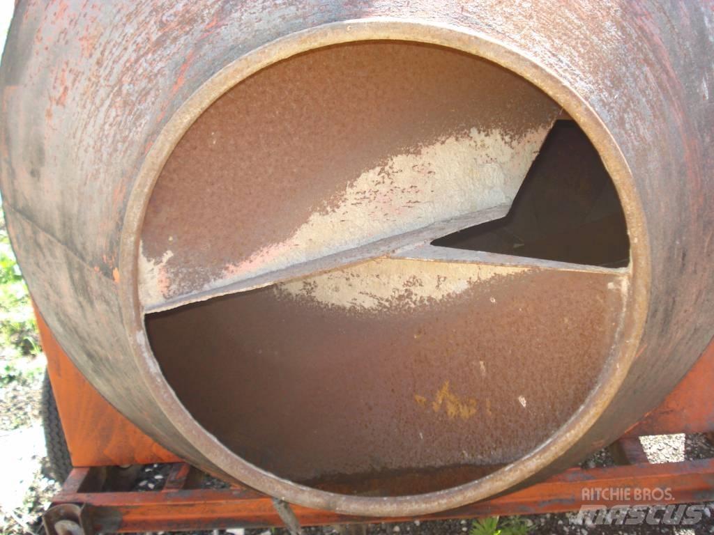  Betomil 550 L Autobetoniere