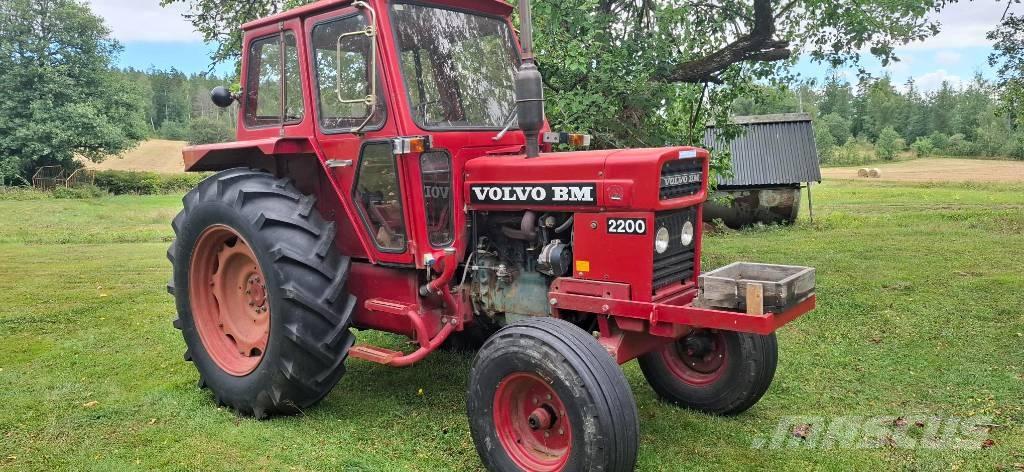 Volvo BM 2200 Trattori