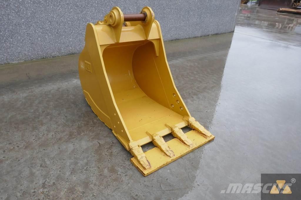 CAT 320 Bucket Benne