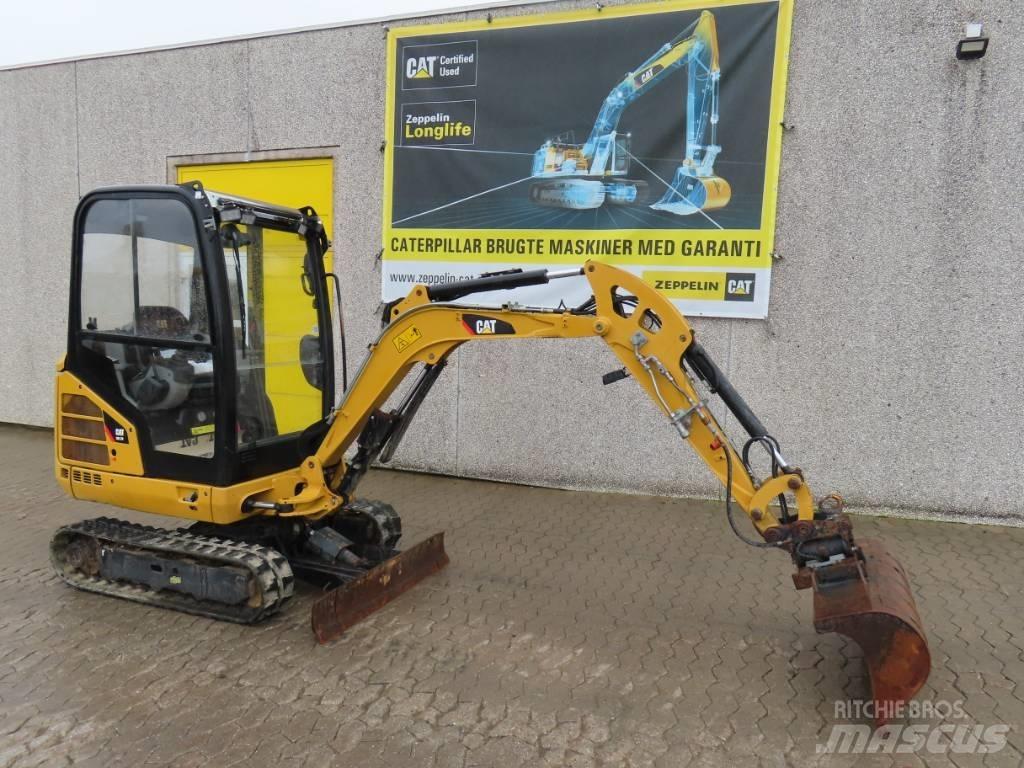 CAT 301.7 D Miniescavatori