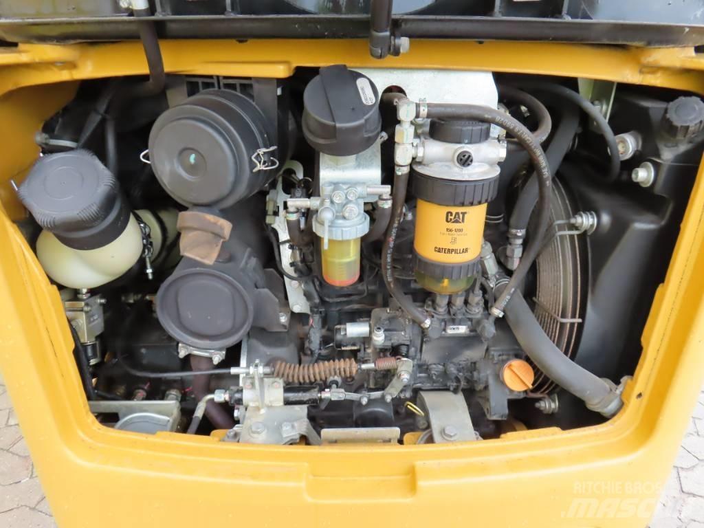 CAT 301.7 D Miniescavatori