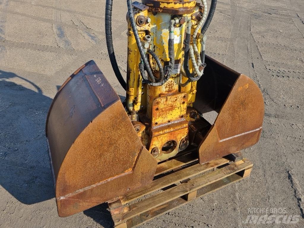 Liebherr 600 MM Pinze