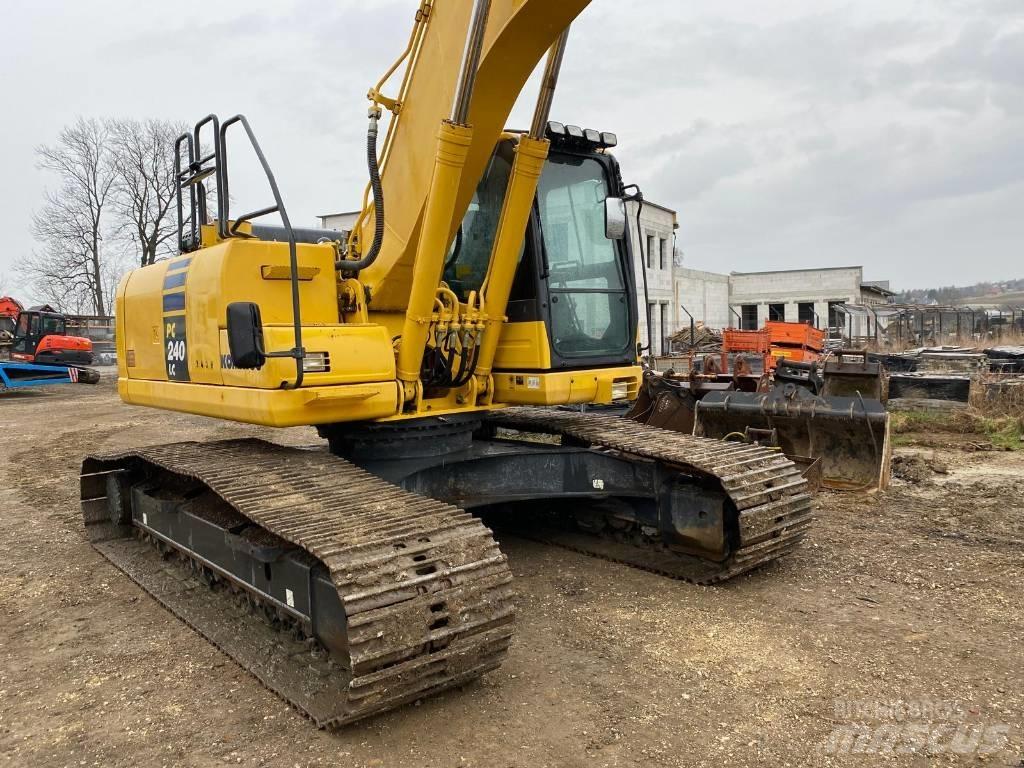 Komatsu PC240LC-10 Escavatori a lunga portata