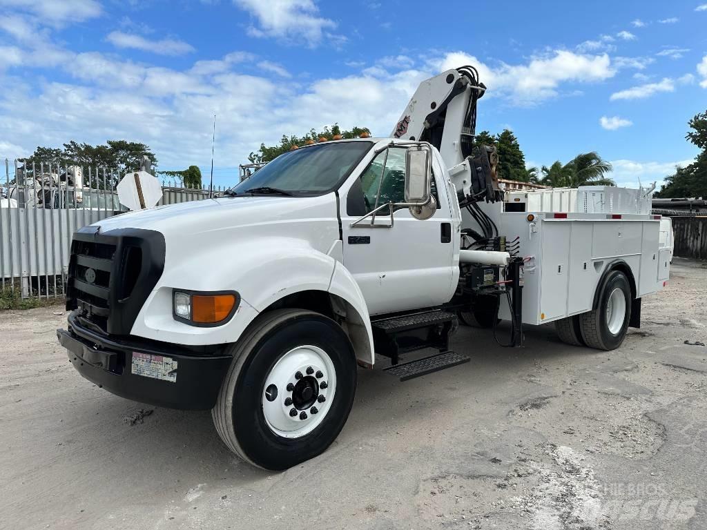 Ford F 750 XL SD Autogru