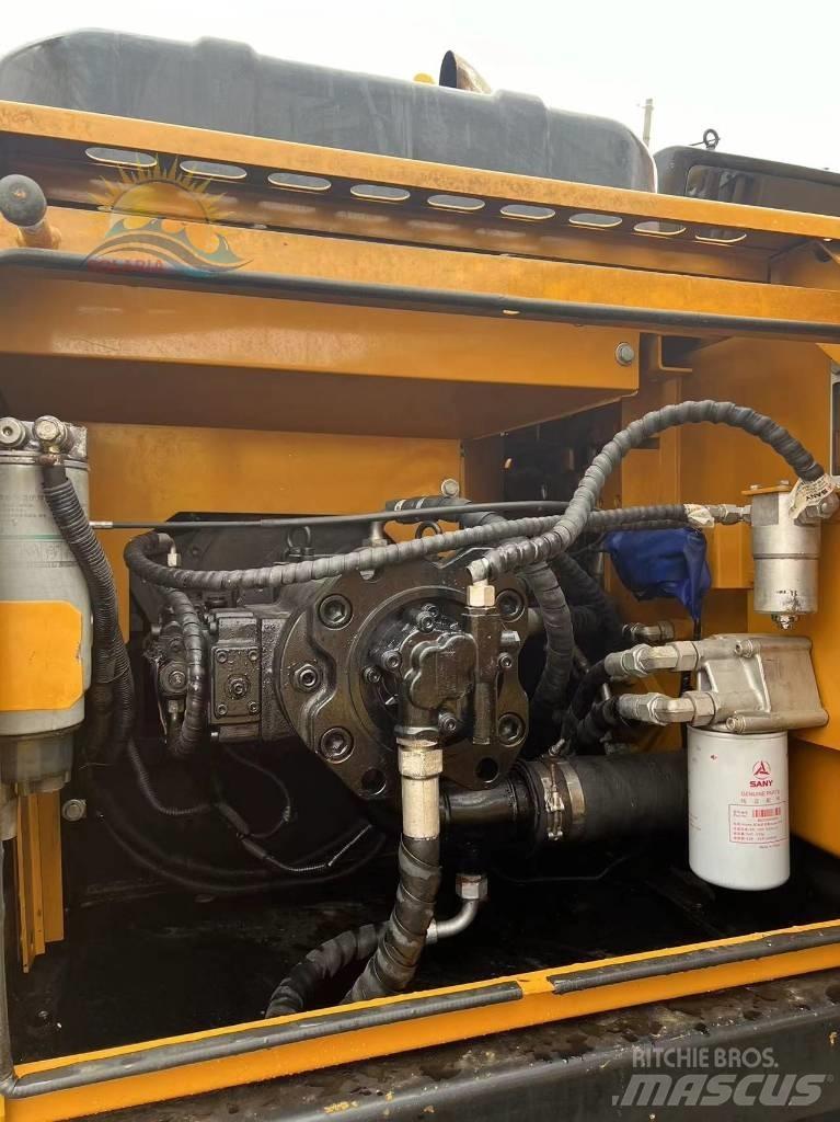 Sany SY 235H Escavatori cingolati