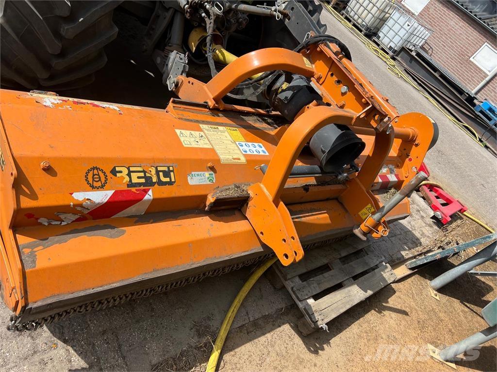 Berti Dual 280 Tosaerba professionali rough, trim e surrounds