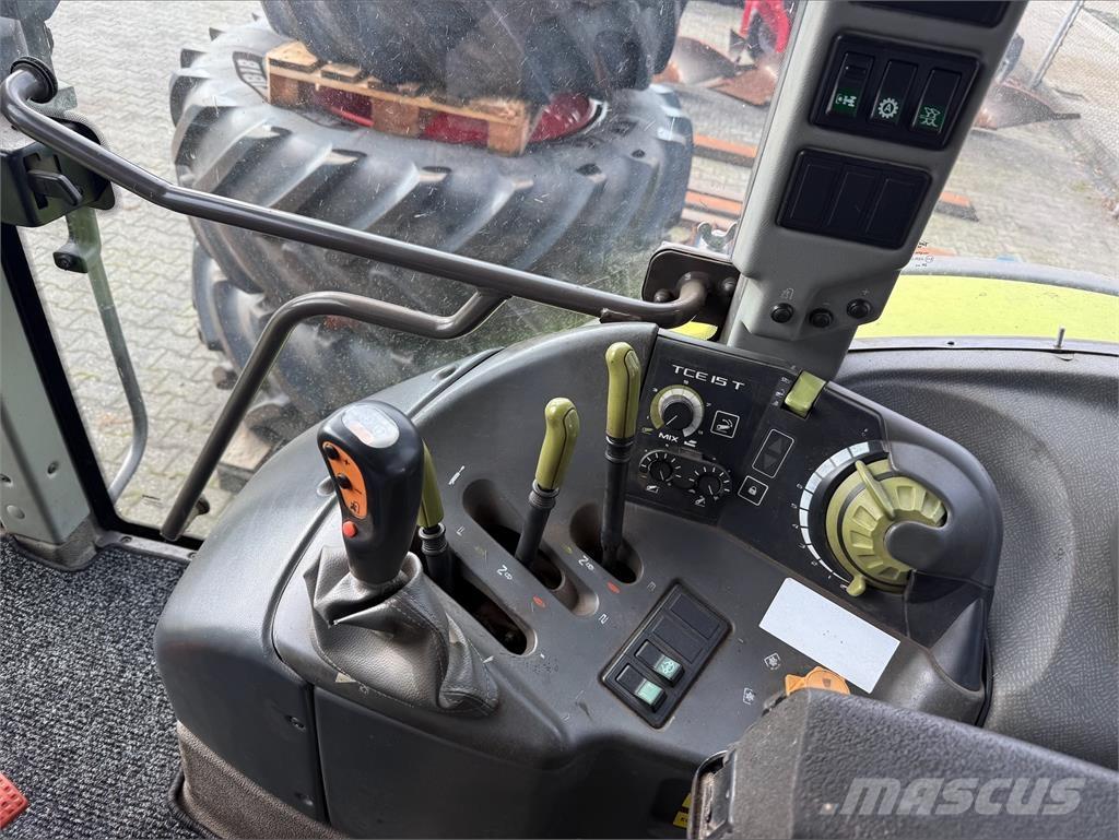 CLAAS Ares 697 ATZ Trattori