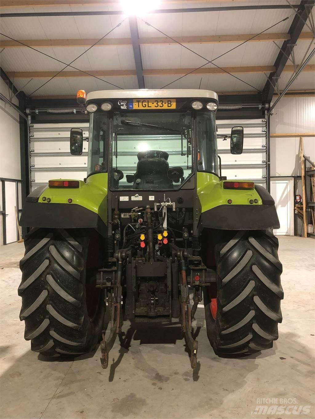 CLAAS ATZ 567 Trattori