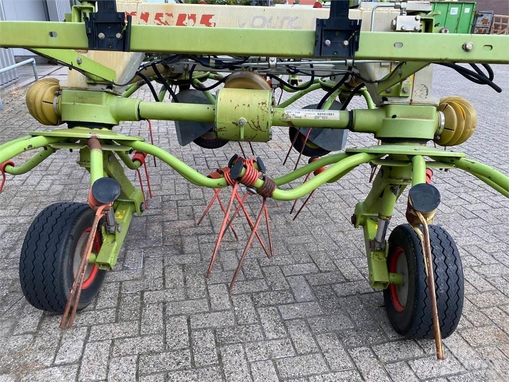CLAAS volto 1050T Ranghinatori