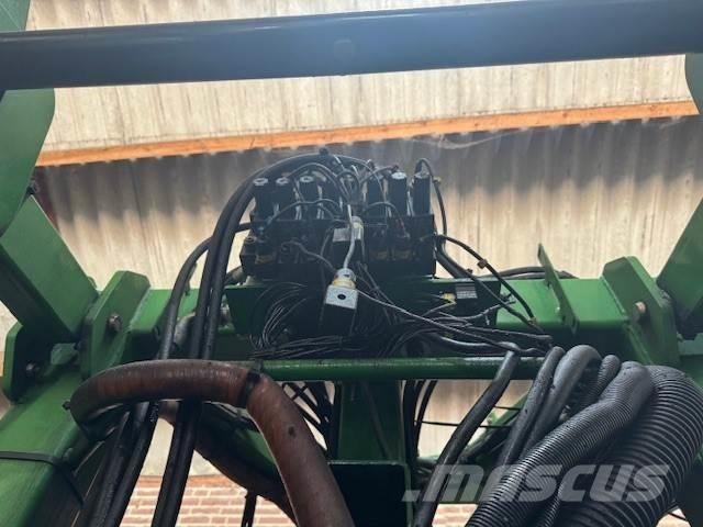 John Deere 832 Irroratrici semoventi