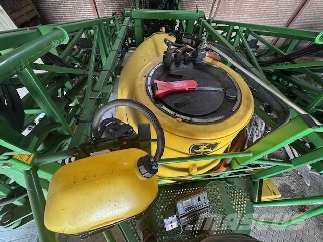 John Deere 832 Irroratrici semoventi