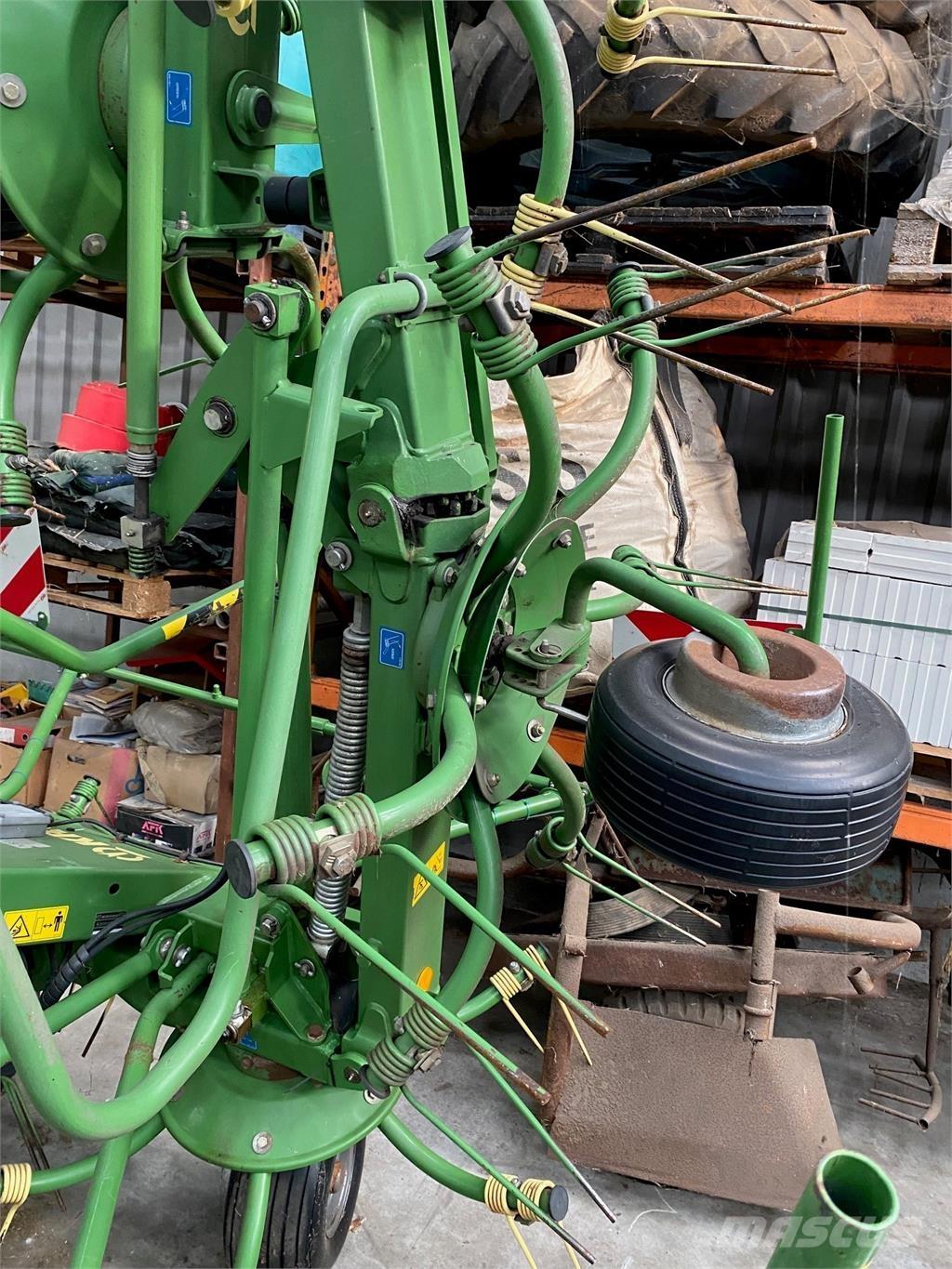 Krone KW 8.82 Ranghinatori