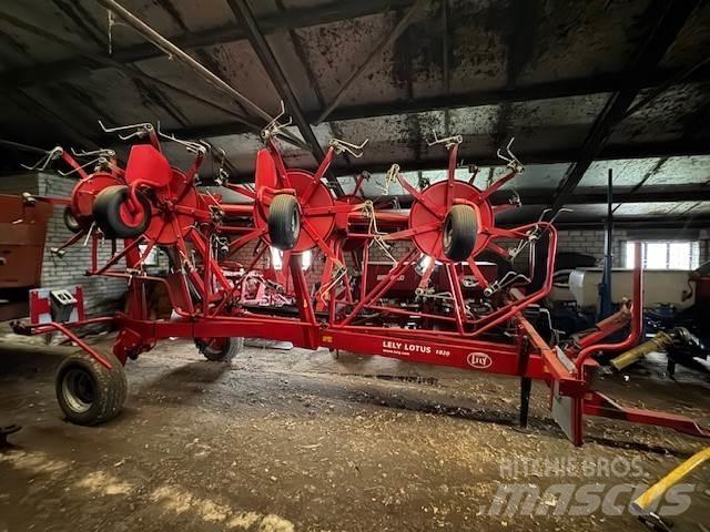 Lely Lotus 1020 Ranghinatori