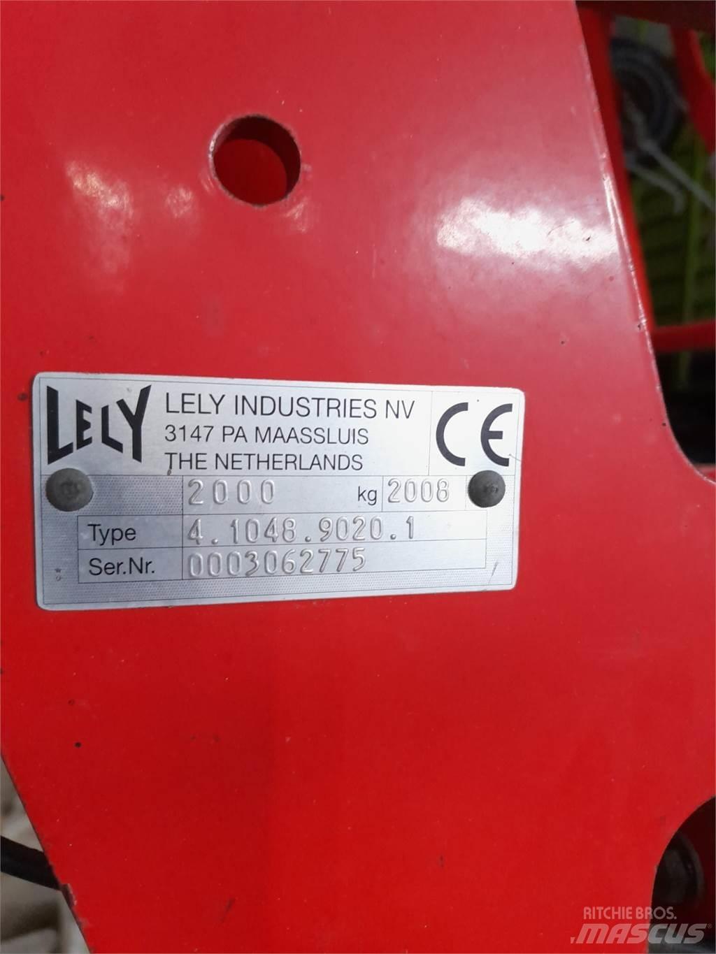 Lely Lotus 900 Ranghinatori